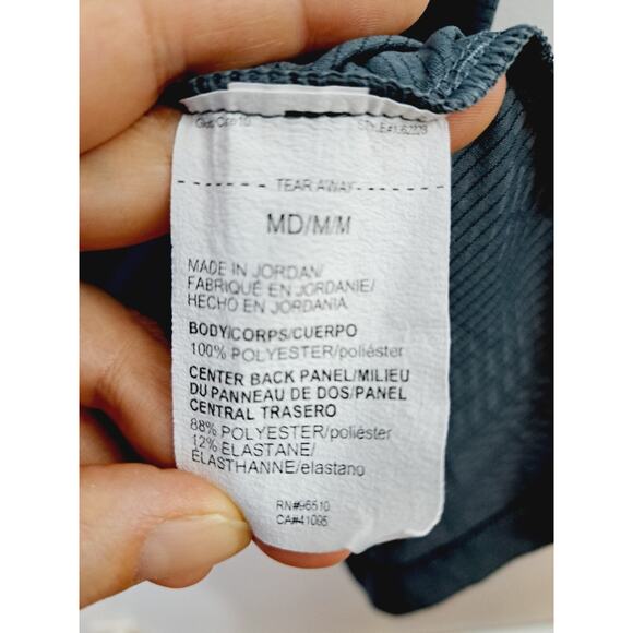 Under Armour Run Men's Gray Athletic Tee In Size Medium Fitted Flaw - Picture 4 of 5